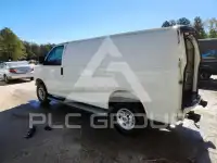 2025 GMC Savana фото