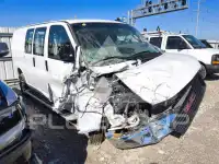2025 GMC Savana фото