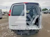 2025 GMC Savana photo