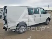 2025 GMC Savana photo
