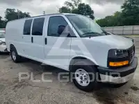 2025 GMC Savana фото