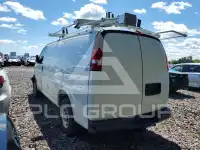 2025 GMC Savana фото
