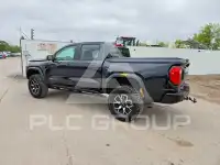 2025 GMC CANYON photo