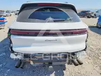 2025 Porsche Cayenne photo