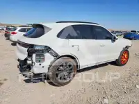2025 Porsche Cayenne photo