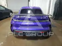 2025 Porsche Taycan photo