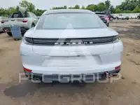 2025 Porsche Panamera photo