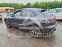 2025 Porsche MACAN photo
