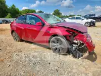 2025 Tesla Model Y фото