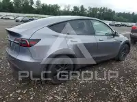 2025 Tesla Model Y фото