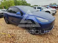 2025 Tesla Model Y photo