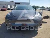 2025 Tesla Model Y photo