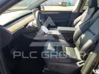 2025 Tesla Model Y photo