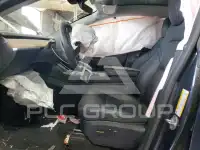 2025 Tesla Model Y photo