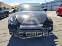 2025 Tesla Model Y photo