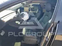 2025 Tesla Model Y photo