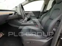 2025 Tesla Model Y фото
