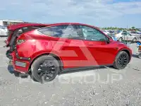 2025 Tesla Model Y photo