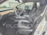 2025 Tesla Model Y photo