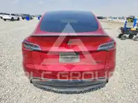 2025 Tesla Model Y фото