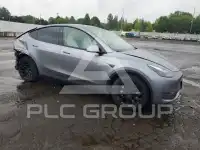 2025 Tesla Model Y photo