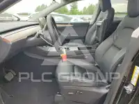 2025 Tesla Model Y photo