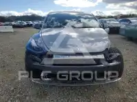 2025 Tesla Model Y фото