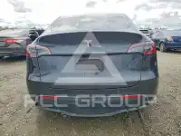 2025 Tesla Model Y photo