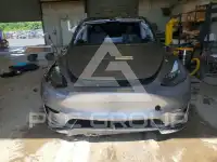 2025 Tesla Model Y photo