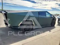 2025 Tesla Cybertruck фото