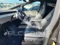 2025 Tesla Cybertruck фото
