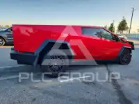 2025 Tesla Cybertruck фото