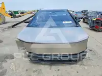 2025 Tesla Cybertruck фото