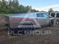 2025 Tesla Cybertruck photo