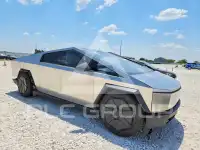 2025 Tesla Cybertruck фото