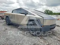 2025 Tesla Cybertruck photo