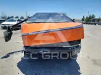 2025 Tesla Cybertruck фото