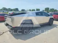 2025 Tesla Cybertruck фото