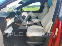 2025 Tesla Model X фото