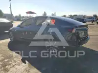 2025 Tesla Model 3 фото