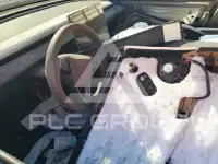 2025 Tesla Model 3 фото