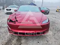 2025 Tesla Model 3 photo