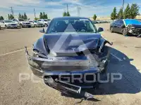 2025 Tesla Model 3 фото