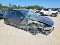 2025 Tesla Model 3 фото