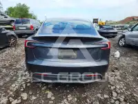 2025 Tesla Model 3 photo
