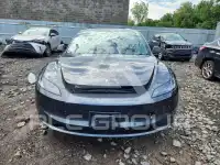 2025 Tesla Model 3 photo