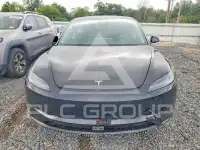 2025 Tesla Model 3 photo