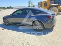2025 Tesla Model 3 photo