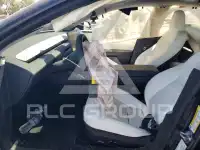 2025 Tesla Model 3 фото