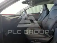 2025 Tesla Model 3 фото